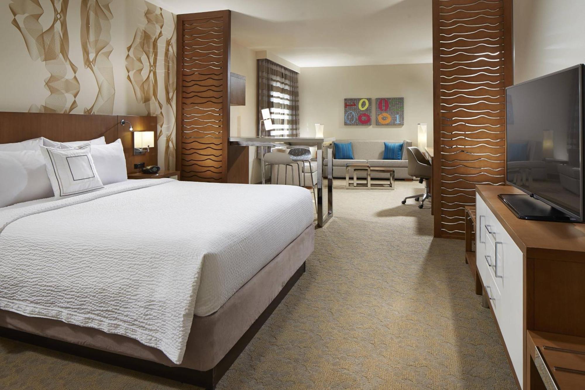 Courtyard By Marriott Sunnyvale Silicon Valley Exterior photo