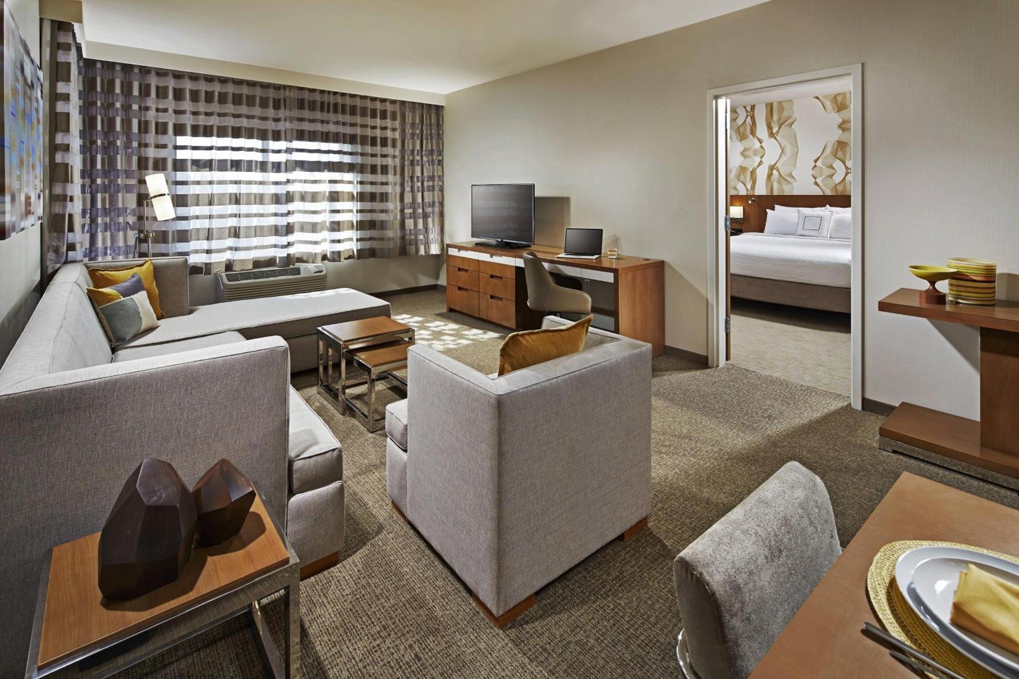 Courtyard By Marriott Sunnyvale Silicon Valley Exterior photo
